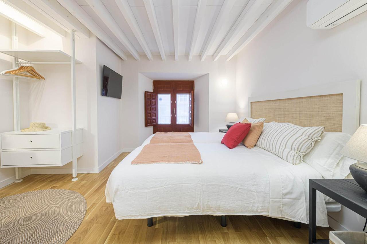 Mirador De San Juan Suites In Malaga By Solaga Holiday Homes Exterior photo